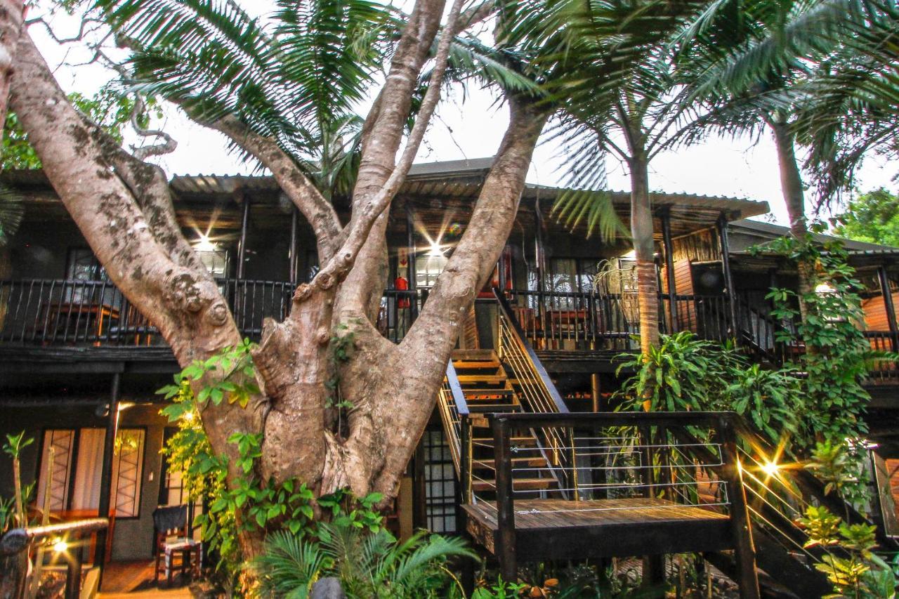 Umlilo Lodge Saint Lucia Estuary Extérieur photo